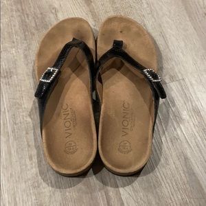 Vionic Flop Flops